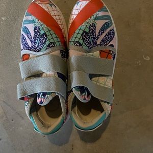 Inkkas slip on